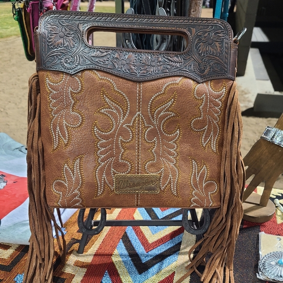 Wrangler Bootstitch Bag - Picture 3 of 6
